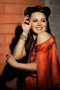 Taja.