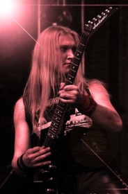 „Thundertale“ gitaristas Jonas Chockevičius (grupės archyvo nuotr.)
