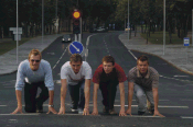 "Dyvai" - gyvai dainuojanti grupė