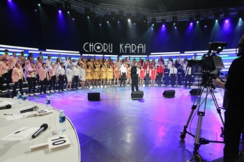 Chorų karai. 