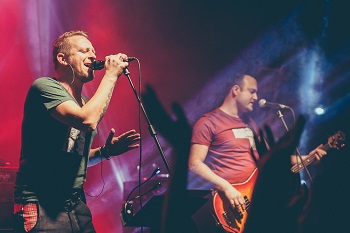 „Biplan“ albumo „Visi keliai veda prie jūros“ pristatymo koncertas Vilniuje (VeeHouse nuotr.).