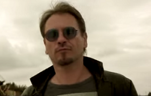 Marijono vaizdo klipo akimirka. 