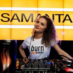 DJ Samanta. 