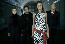 Laura su "The Lovers". [<i>lauraandthelovers.com</i> nuotr.]